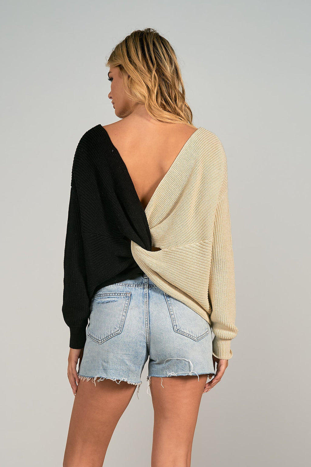 Elan Estelle Color Block Sweaterin Black and Natural